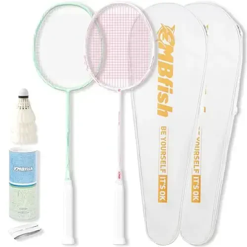 2 ta 5U karbon tolali raketka, 3 ta volanchik, 2 ta raketka ushlash lentasi va 2 ta badminton sumkasi bilan badminton raketkasi to'plami - ochiq havoda o'yinlar va sport zalida o'ynash uchun mukammal - 5