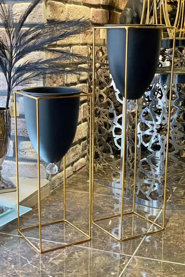 2 ta metall oyoqli guldonlik - 1