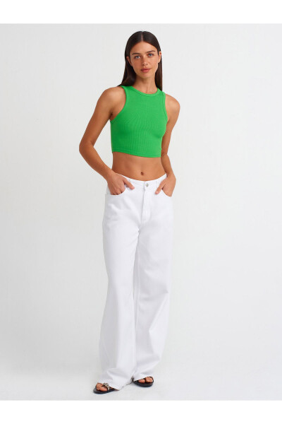 20820 Stitch Detail Crop Top - Green - 15