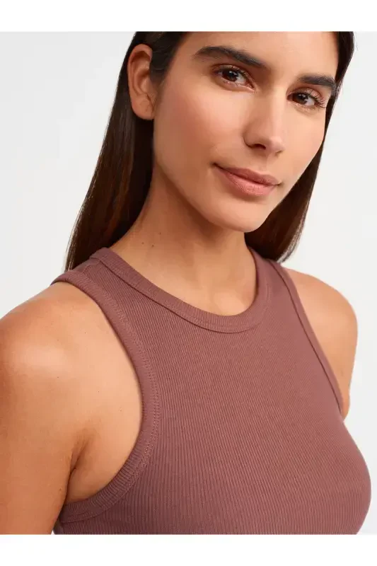 20820 Stitched Effect Crop Top-Coffee-Coffee - 4