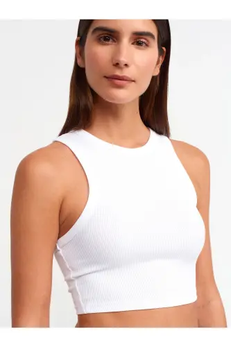 20820 Tikuv Effektli Crop Top-Oq-Oq - 5