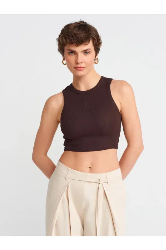 20820 Tikuv Effektli Crop Top-Toʻq Jigarrang-Toʻq Jigarrang - DILVIN