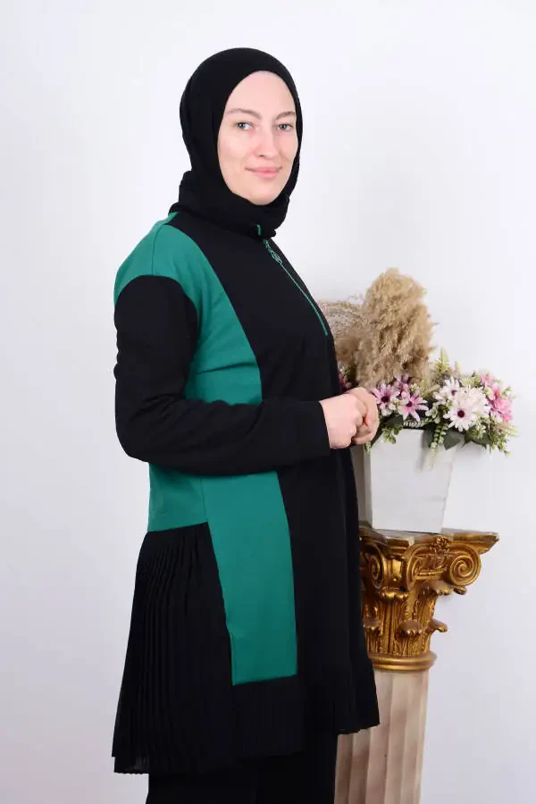 23kt448 Green Women's Frill Half Zip Ladies Tunic - 2