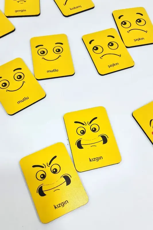 24 ta yog'och bo'laklari Sariq tuyg'ular moslashtirish kartalari Zeka o'yin kartalari-Sariq - METAFORTOYS