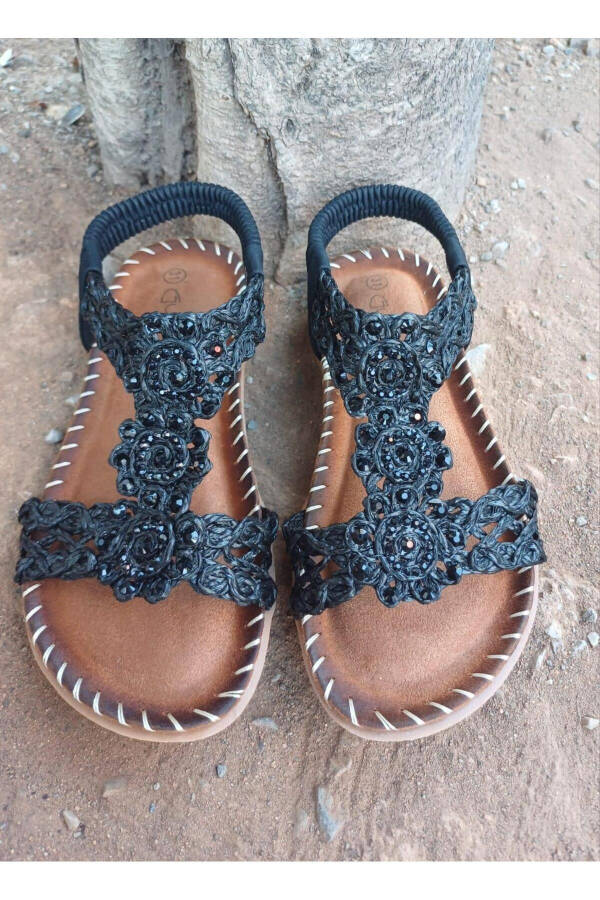 24y152-18 Girls' Straw Pattern Stone Sandals - 11