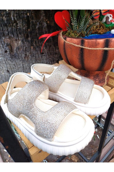 24y652 Kız Çocuk Ultra Hafif Anatomik Taban Taşlı Sandalet-J - 13