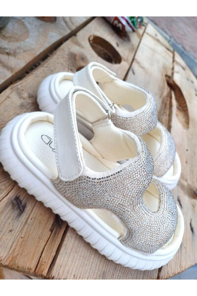 24y652 Kız Çocuk Ultra Hafif Anatomik Taban Taşlı Sandalet-J - 14