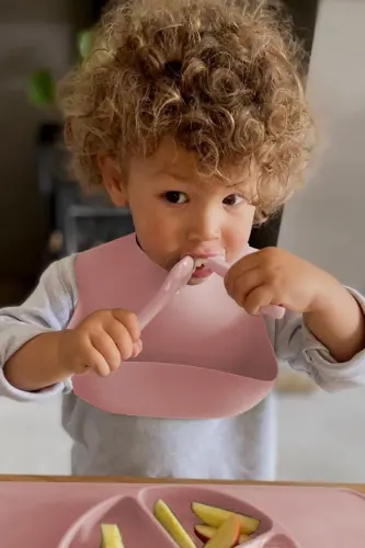 3-Piece Silicone Feeding Set -Silicone Bib, Suction Plate, Teething Spoon Pink - 7