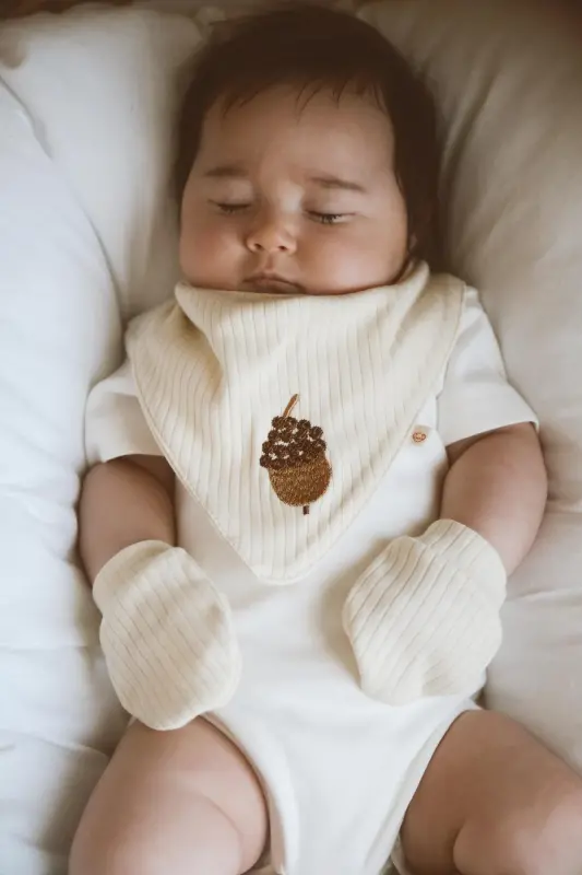 3 ta kashta tikilgan fartuk - 4