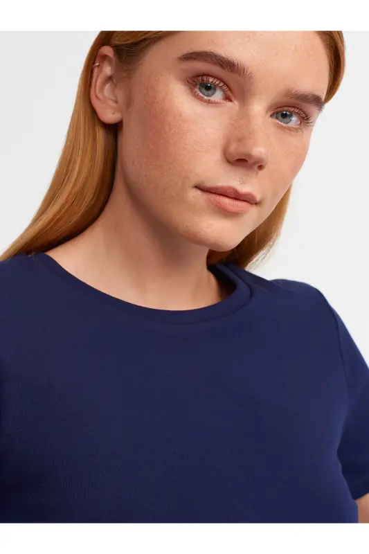30124 Crop T-shirt-lacivert - Lacivert - 4
