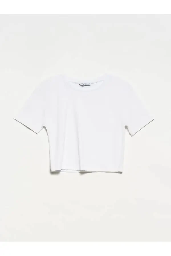 30124 Crop T-shirt - White - 13
