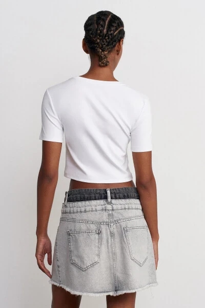 30124 Crop T-shirt - White - DILVIN (1)