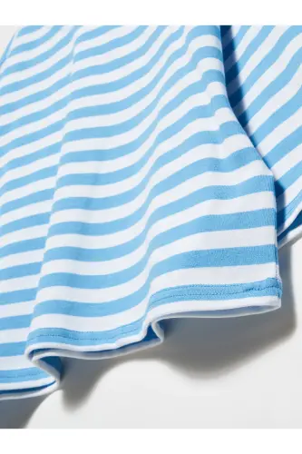 30282 Crop Bicycle Neck T-shirt-Blue-Blue - 3
