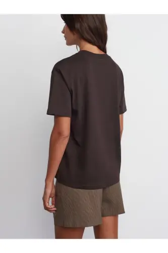 30312 Decorative Stitched Crew Neck T-shirt-dark Coffee-brown - 4