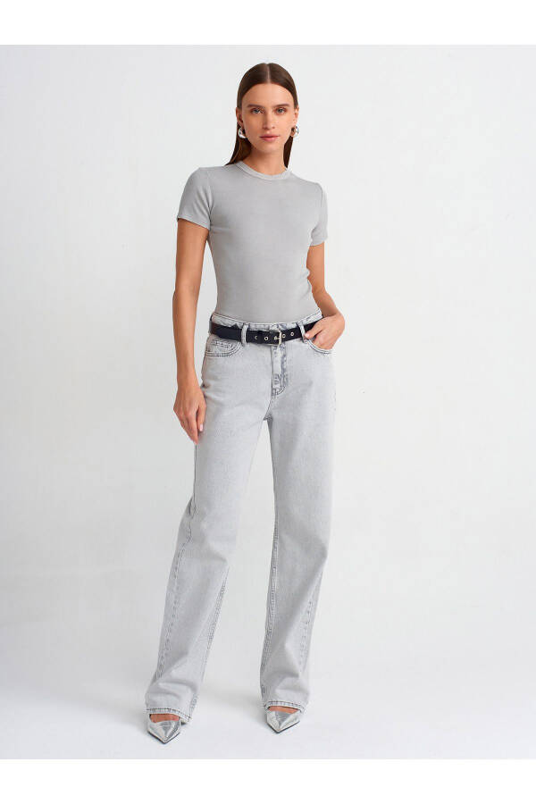 30457 Yuvish Effekti bilan T-shirt - Och kulrang - 15