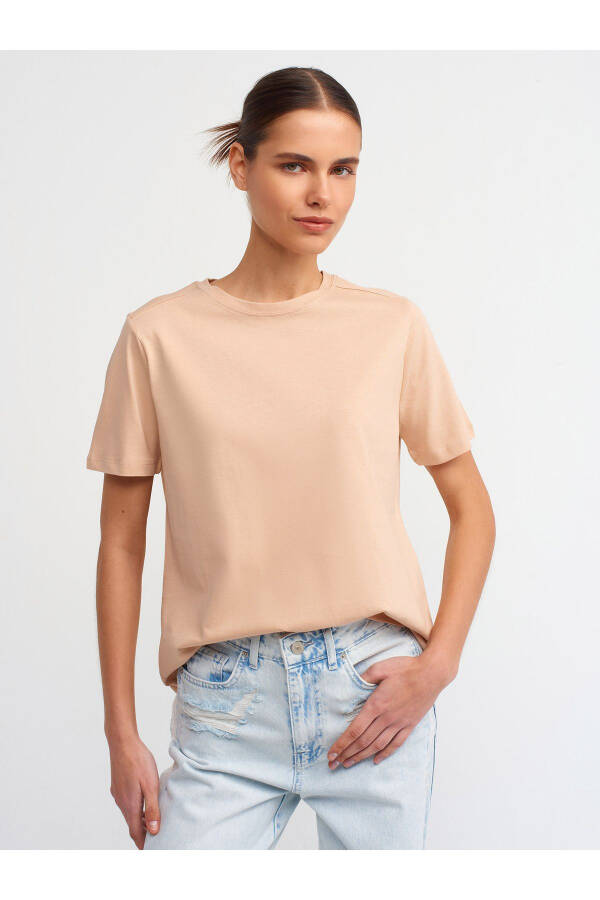 30740 Yengil Yaka Paxta T-shirt - Bej - 9