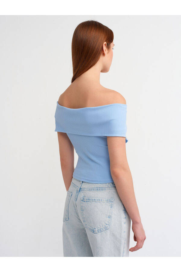 30748 Omuzları Açık Fermuar Detaylı Top-Mavi-Mavi - 6