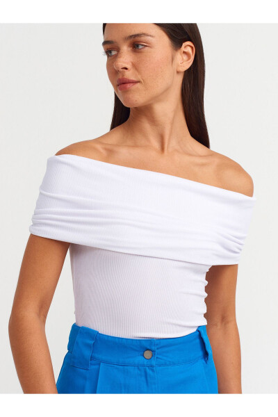 30851 Off-Shoulder Blouse - White - DILVIN