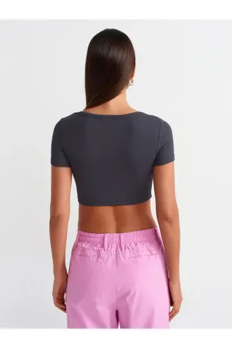30876 Kısa Kollu Crop Top-Antrasit-Antrasit - DILVIN (1)