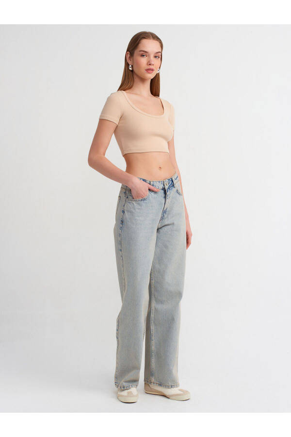 30876 Short Sleeve Crop Top - Light Beige - 11