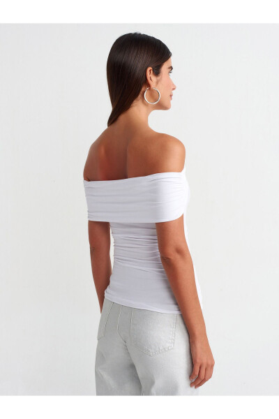 30902 Топ с открытыми плечами и сборками - Белый - DILVIN (1)