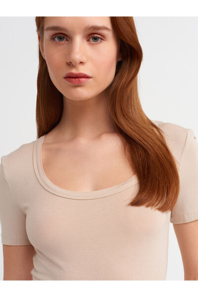 30903 Short Sleeve T-shirt - Beige - 11