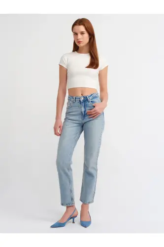 30936 Tanağa Yopishib Turuvchi Crop Top - Ekr - Ekr - 5