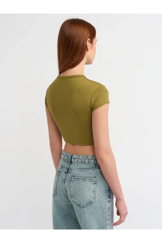30936 Vücuda Oturan Crop Top-Haki-Haki - 2