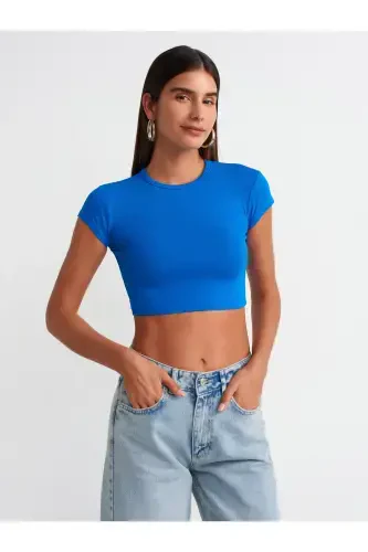 30936 Vujudga O‘tirgan Crop Top-Saks-Saks - 1
