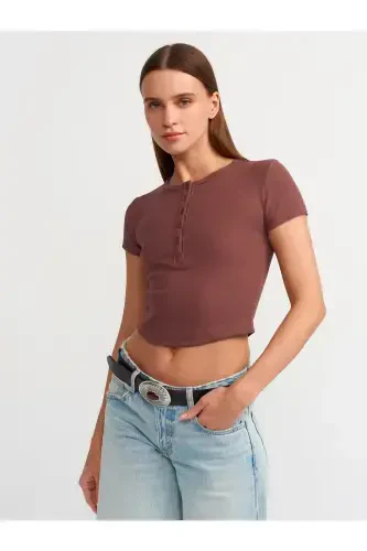 30938 Tugmacha detallari bilan qisqa top - Qahva - Qahva - 3