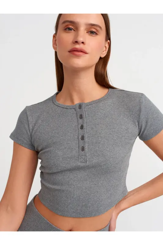 31022 Düğme Detaylı Crop Top-Antrasit - Antrasit - 4