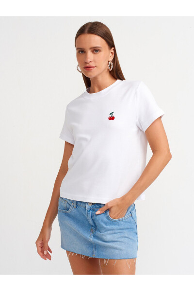 31045 Cherry Embroidered Crew Neck T-shirt-White - 9
