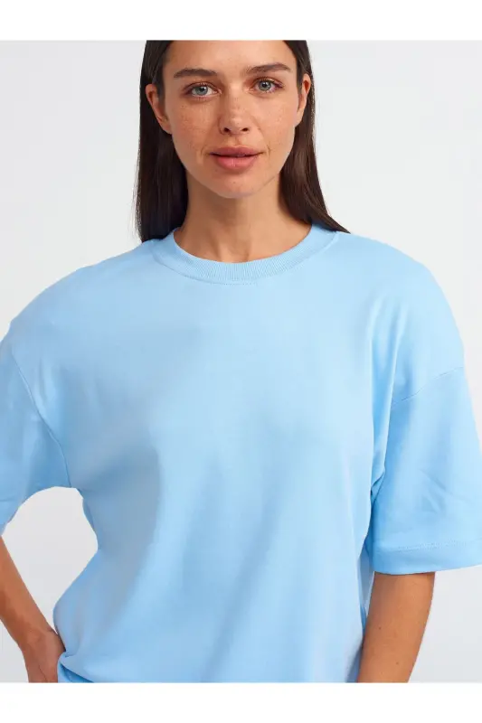 31067 Pamuklu Vatkalı T-shirt-mavi-Mavi - 4