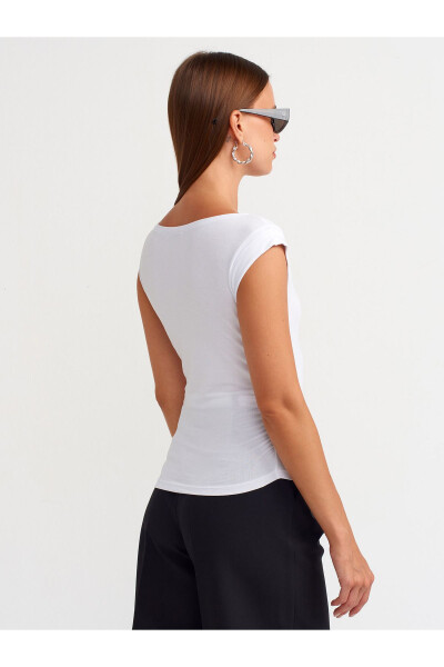 31089 Assimetrik Burg'u Tafsilotli Top-Oq - DILVIN (1)