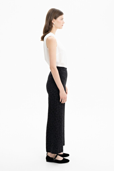 3138111 Self-Textured Fabric Trousers - 2