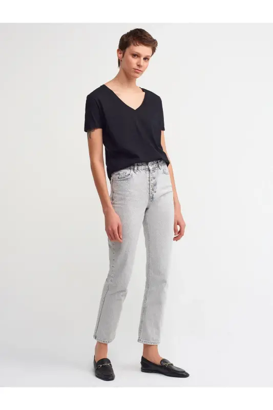 3470 V Neck Basic T-shirt - Black - 3