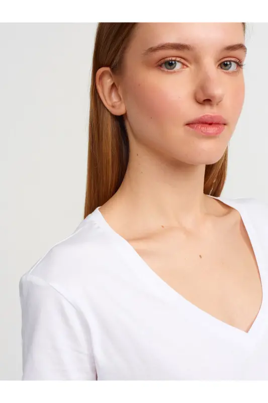 3470 V-yoqa Basic T-Shirt-Oq - Oq - 2
