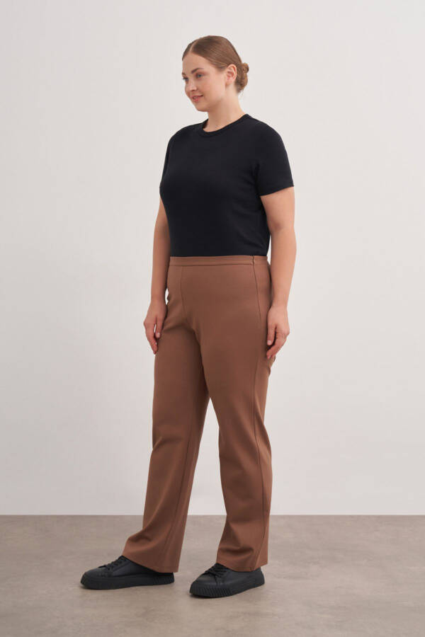 3648112 Knitted Relaxed Fit Trousers - 1