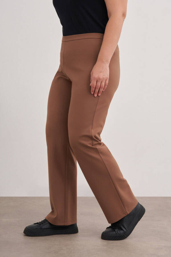 3648112 Knitted Relaxed Fit Trousers - 4