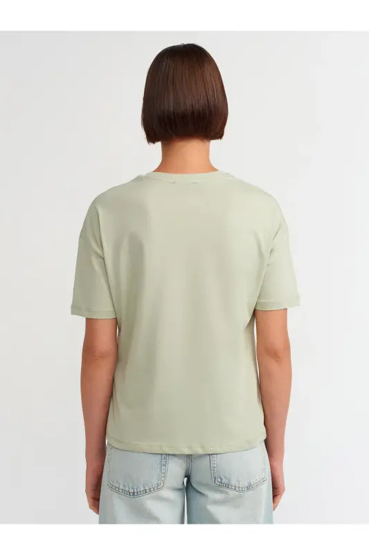 3683 Crew Neck Basic T-shirt-mint green-mint green - 2
