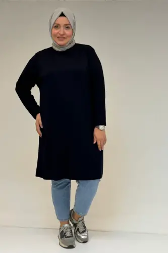 38501 Katta hajmli oddiy trikotaj tunik - To'q ko'k - 1