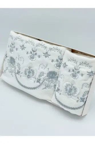 3d Çiçek İşlemeli Kutulu Çeyizlik 1 Adet 50x90 El Yüz Havlusu 1 Adet 30x50 Mutfak Havlu-Gümüş - 4