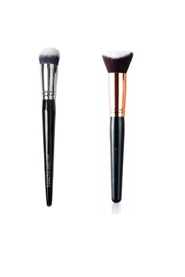 3D Foundation Brush 0150 + Oval Shaped Powder Brush 0259 - 1