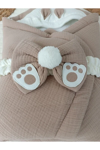 4 Layer Muslin Coffee Baby Swaddle Unisex Outer Swaddle Blanket Hospital Discharge Gift - 3