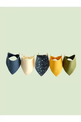 (4 Pcs) Muslin Fabric Two Snap Baby Bib & Scarf - 1