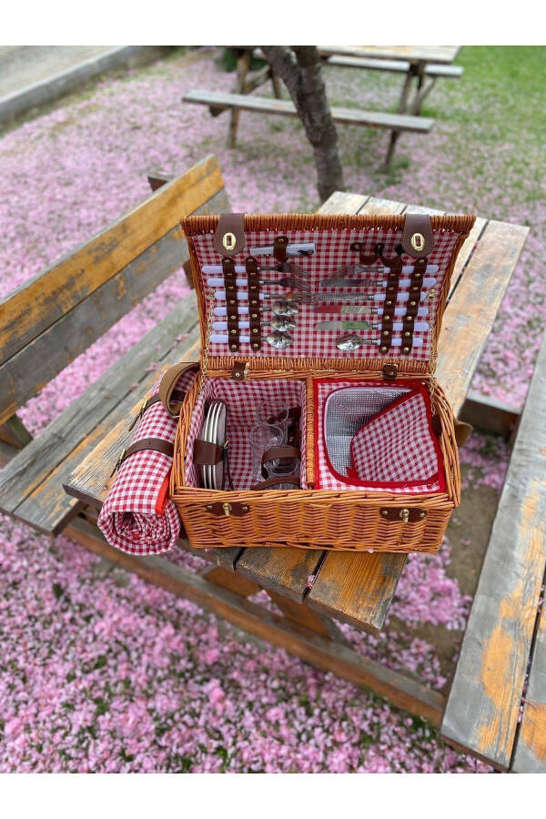 4 Person Picnic Basket with Checkered Pattern (nz-06) - 3