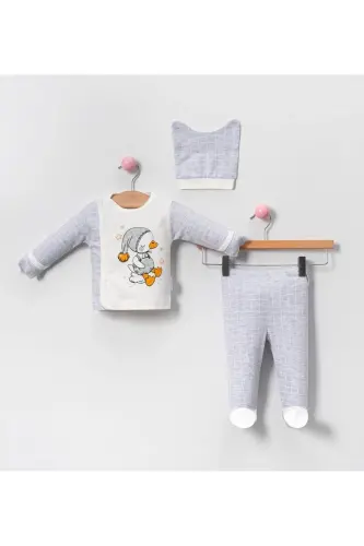 4-Piece Newborn Set (HOSPITAL OUTFIT, BABY CARE BACKPACK AND SHOULDER BAG, SWADDLE)-BLACK - BOMBINOO (1)