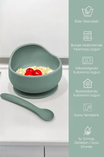 4-Piece Silicone Feeding Set - Bib - Suction Bowl - Sippy Cup - Spoon - Green - 5
