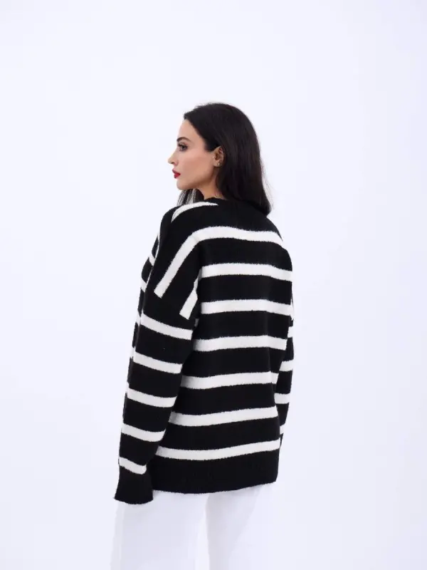 43111 KNITTED STRIPED OVERSIZE SWEATER-BLACK-ECRU - 4