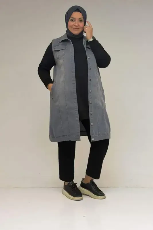 44002-1 Plus Size Double Pocket Spray Sandblasted Detailed Denim Vest - Gray - 3